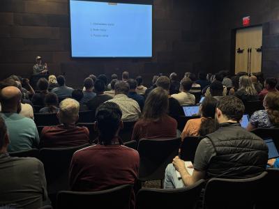 Hadley presenting on lessons learned from the Grammar of Graphics